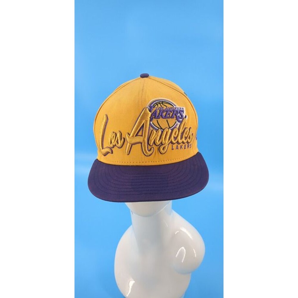 Los Angeles Lakers Embroidered Baseball Cap Truckers Hat Snapback 9Fifty